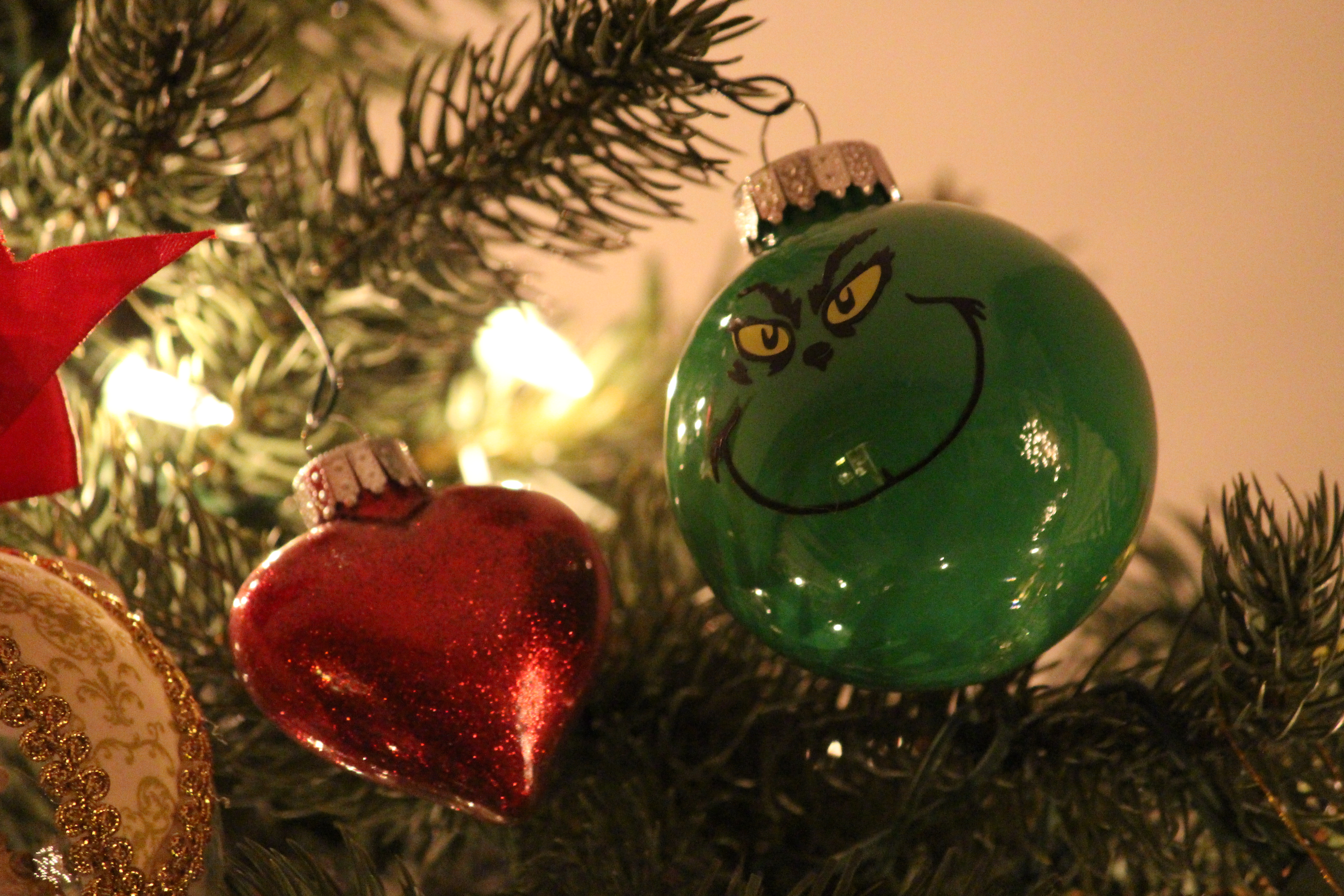 Grinch Ornaments for Giacomo’s 1st Birthday